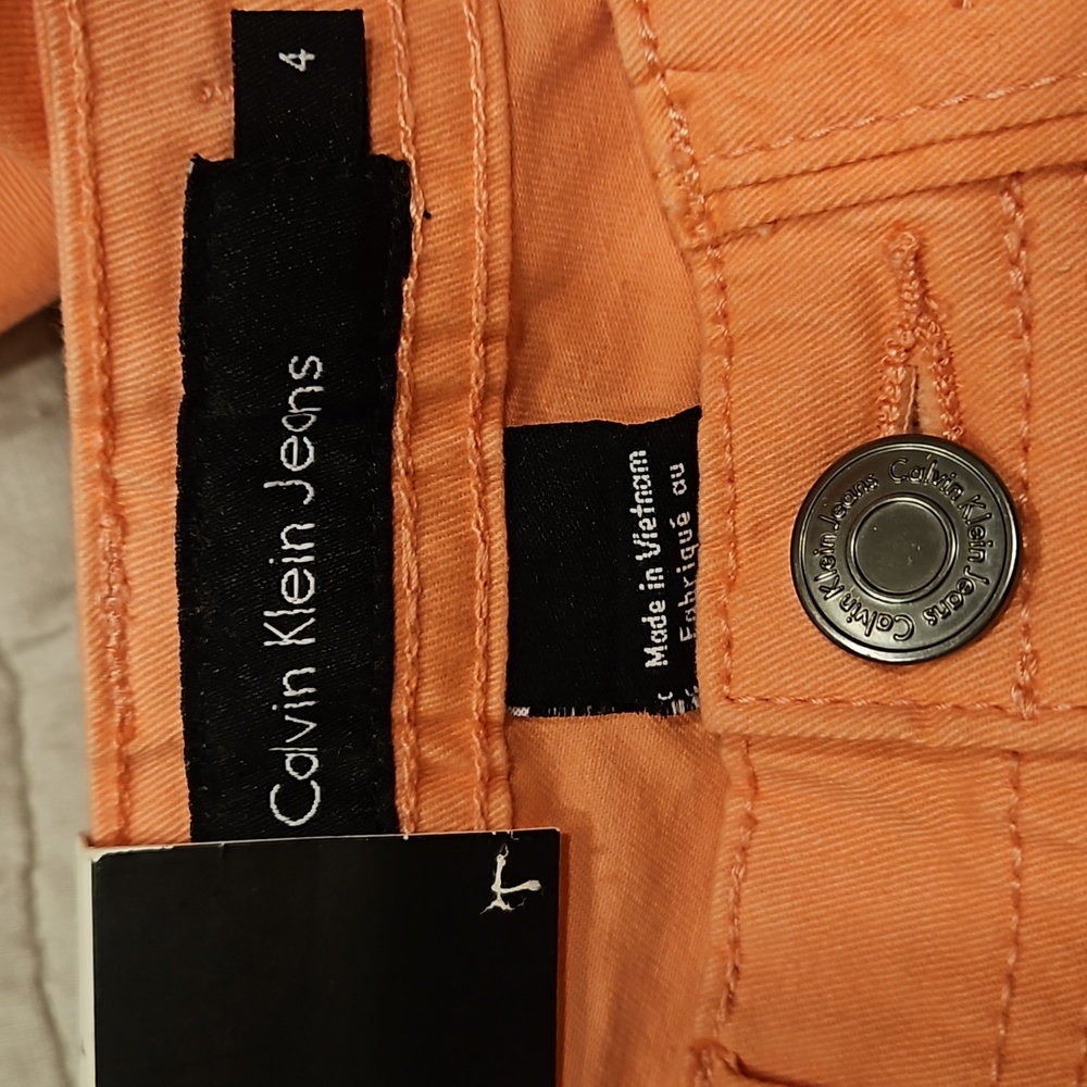NWT - Calvin Klein Skinny Crop Jeans - Picture 6 of 8
